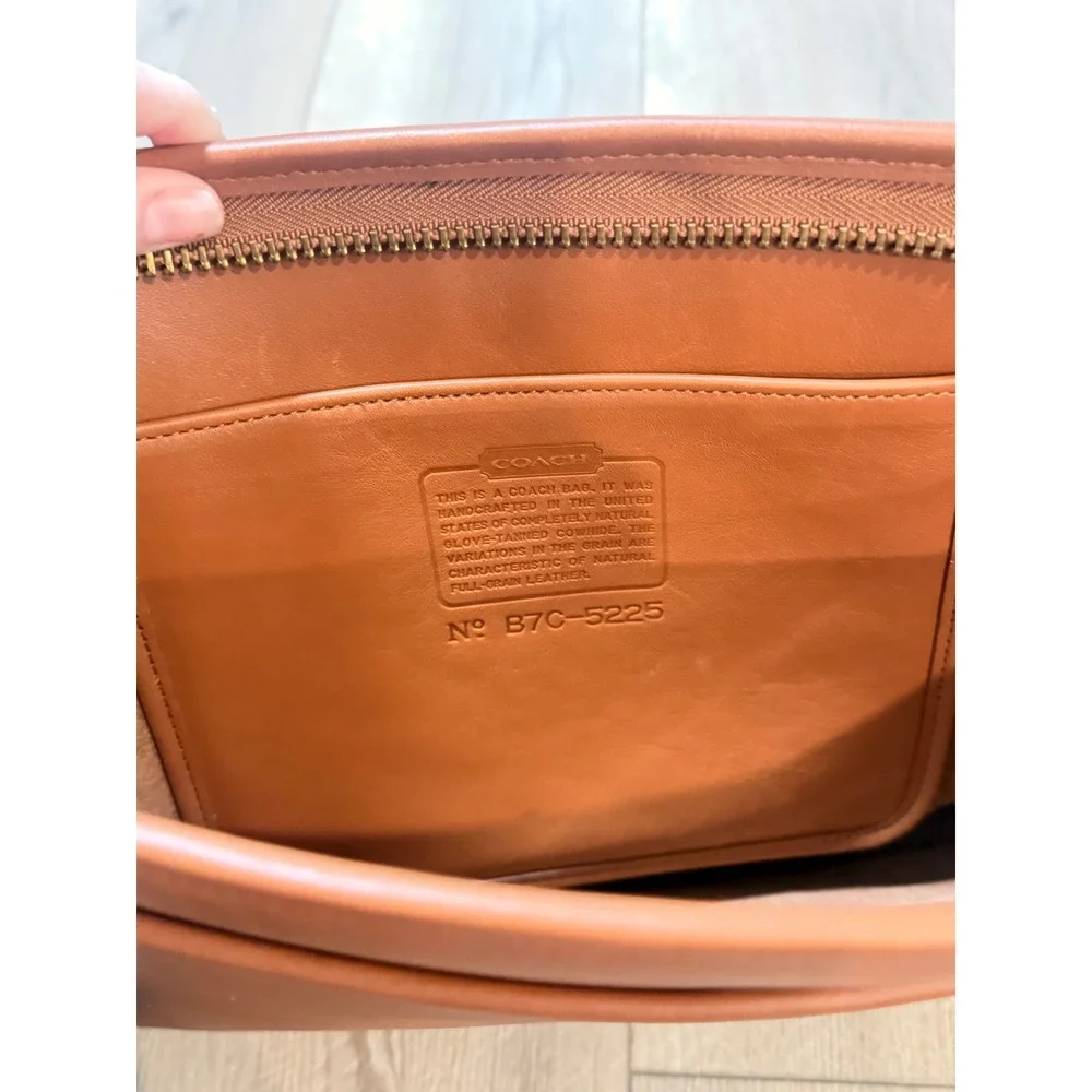 Coach Vintage British Tan Leather Portfolio Case Document Bag B7C-5225 USA